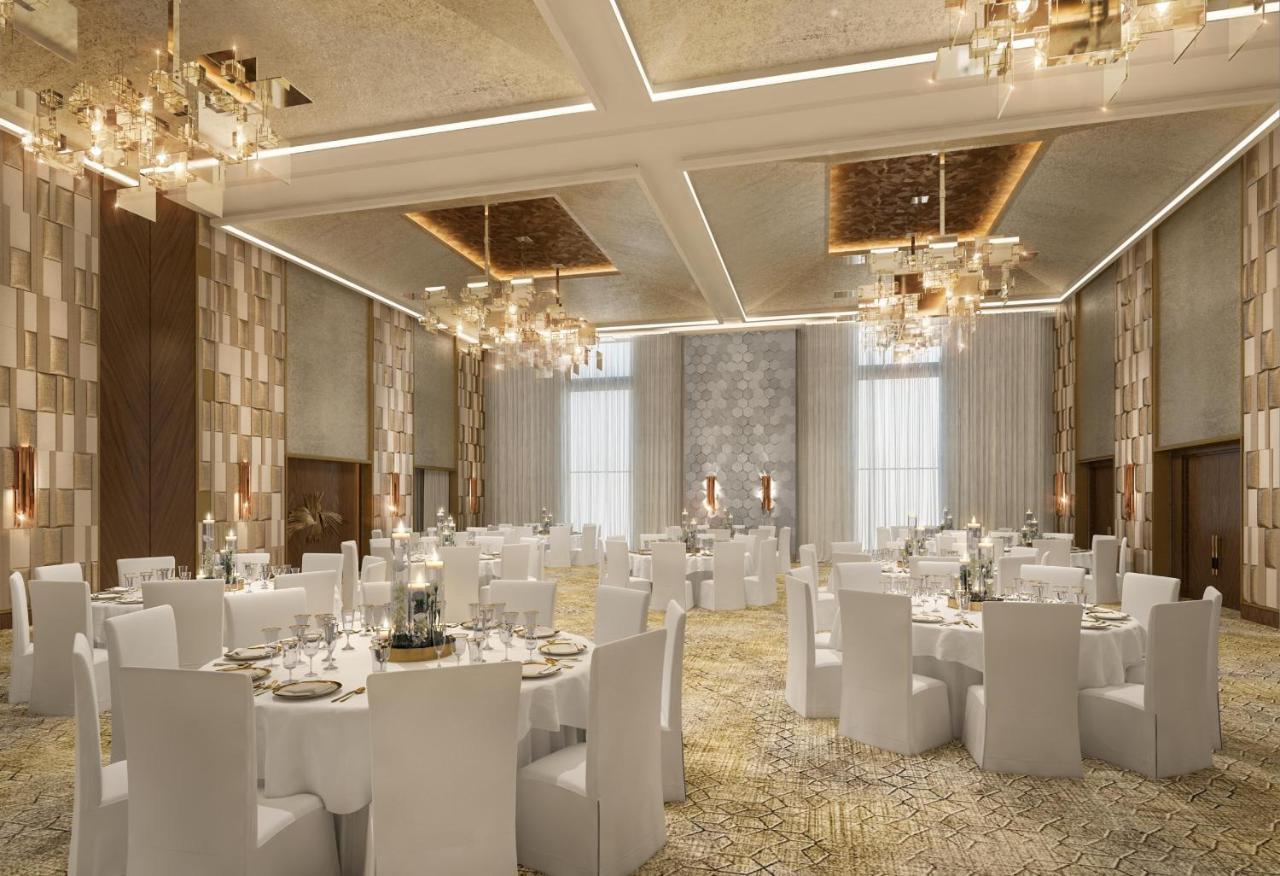 Holiday Inn Dubai Al-Maktoum Airport By Ihg Exterior photo