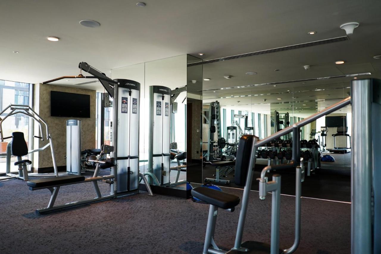 Holiday Inn Dubai Al-Maktoum Airport By Ihg Exterior photo